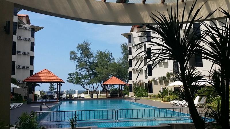 Samsuria Beach Apartment Resort Cherating Zewnętrze zdjęcie